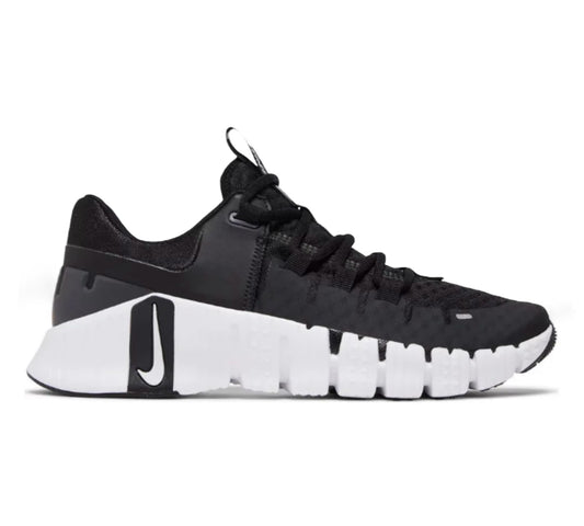 Nike Free Metcon 5 'Black/White' Women's