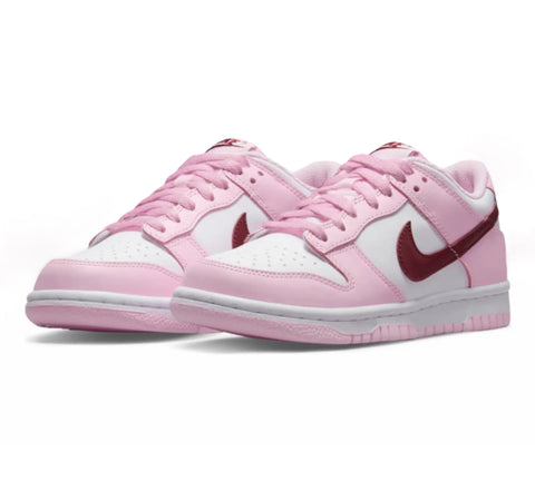 Nike Dunk Low 'Valentine's Day' GS/Women's