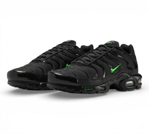 Nike Air Max Plus TN 'Black/Green Strike' Men's